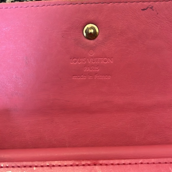 Louis Vuitton Pink Wallet - Picture 5 of 16